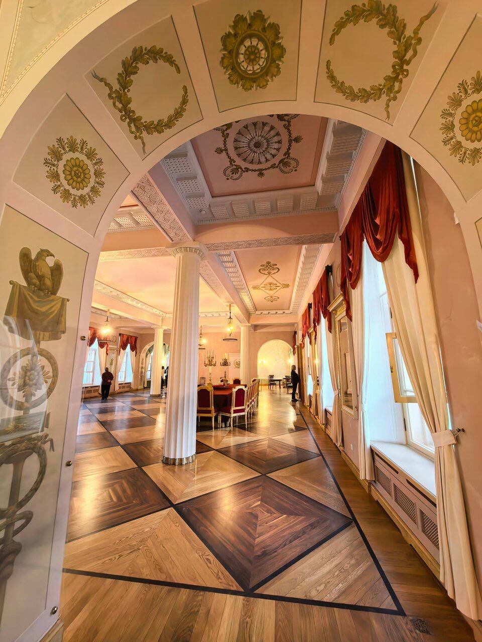 متحف ﺑﻮﺷﻜﻦ  Pushkin museum